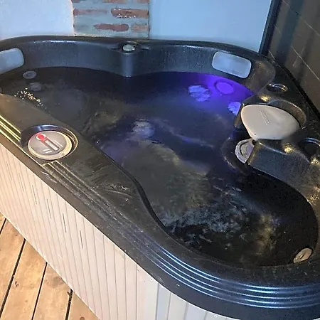 Les Spas De La Chartreuse Сasa de vacaciones Tarbes